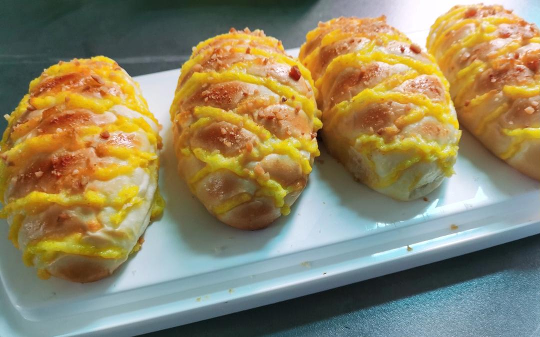 网纹果酱小面包