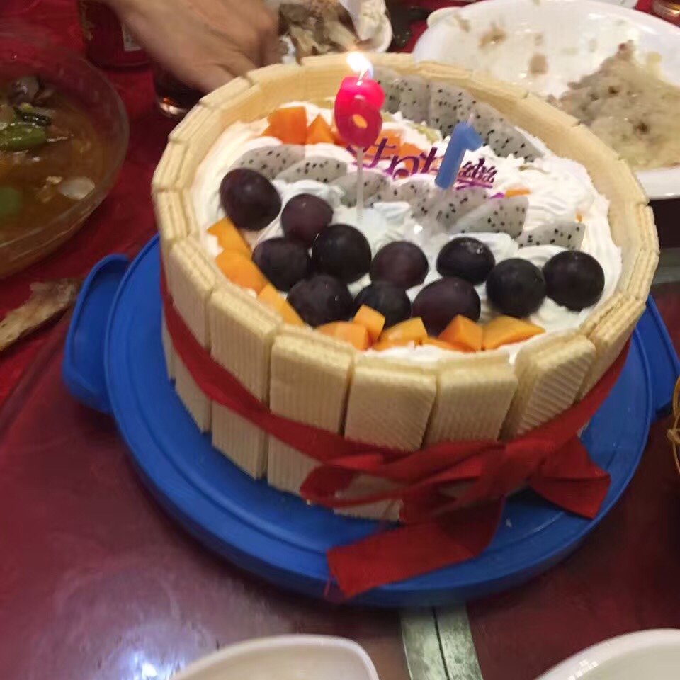 生日蛋糕教程【威化饼干围边】