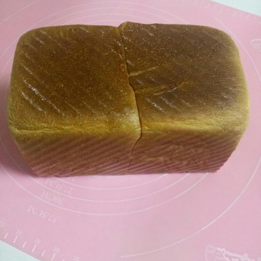 牛奶吐司（附详细步骤图）