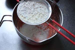【北鼎烤箱食谱】草莓🍓乳酪无比派的做法 步骤4