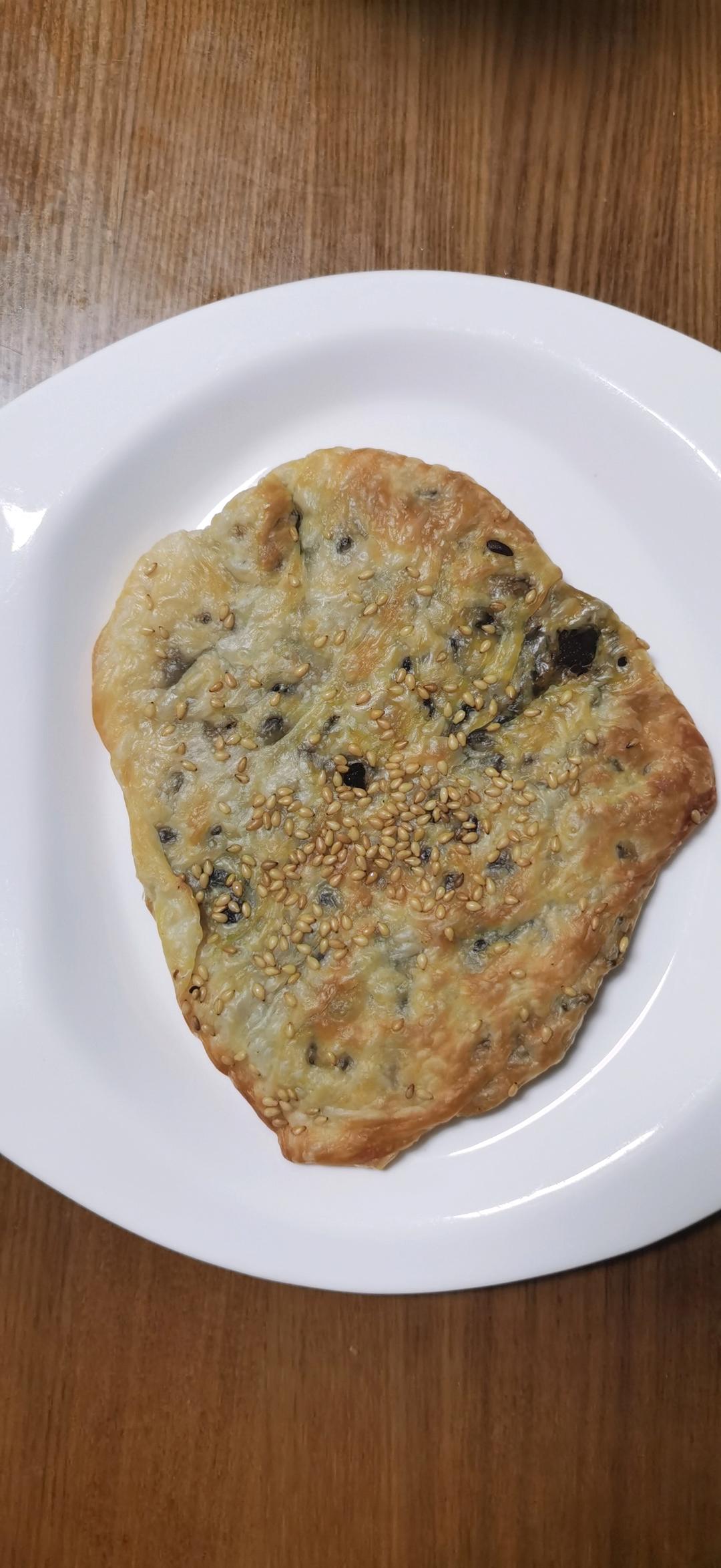 手抓饼版梅干菜牛肉锅盔