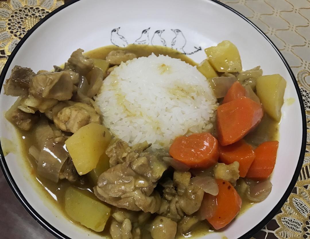 咖喱鸡肉饭