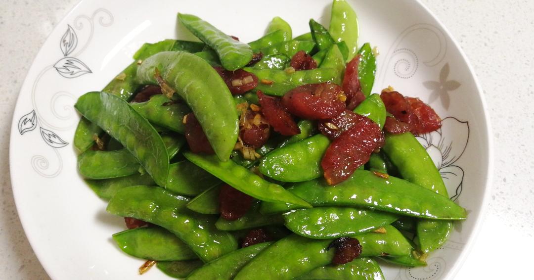 荷兰豆炒香肠