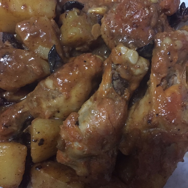 红烧土豆炖鸡腿