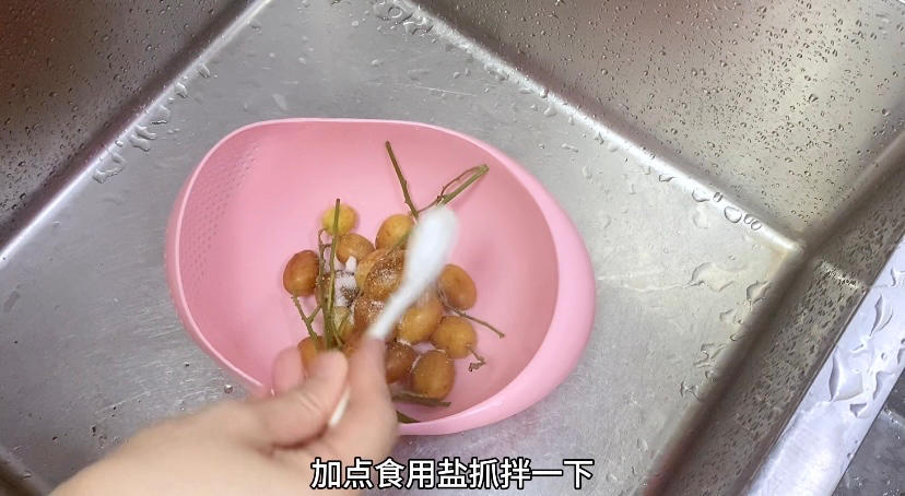 黄皮排骨汤｜广东靓汤的做法 步骤2