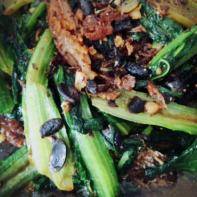 豆豉鲮鱼油麦菜