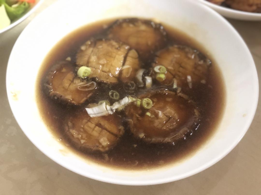 鲜嫩多汁，比鲍鱼还好吃红烧香菇