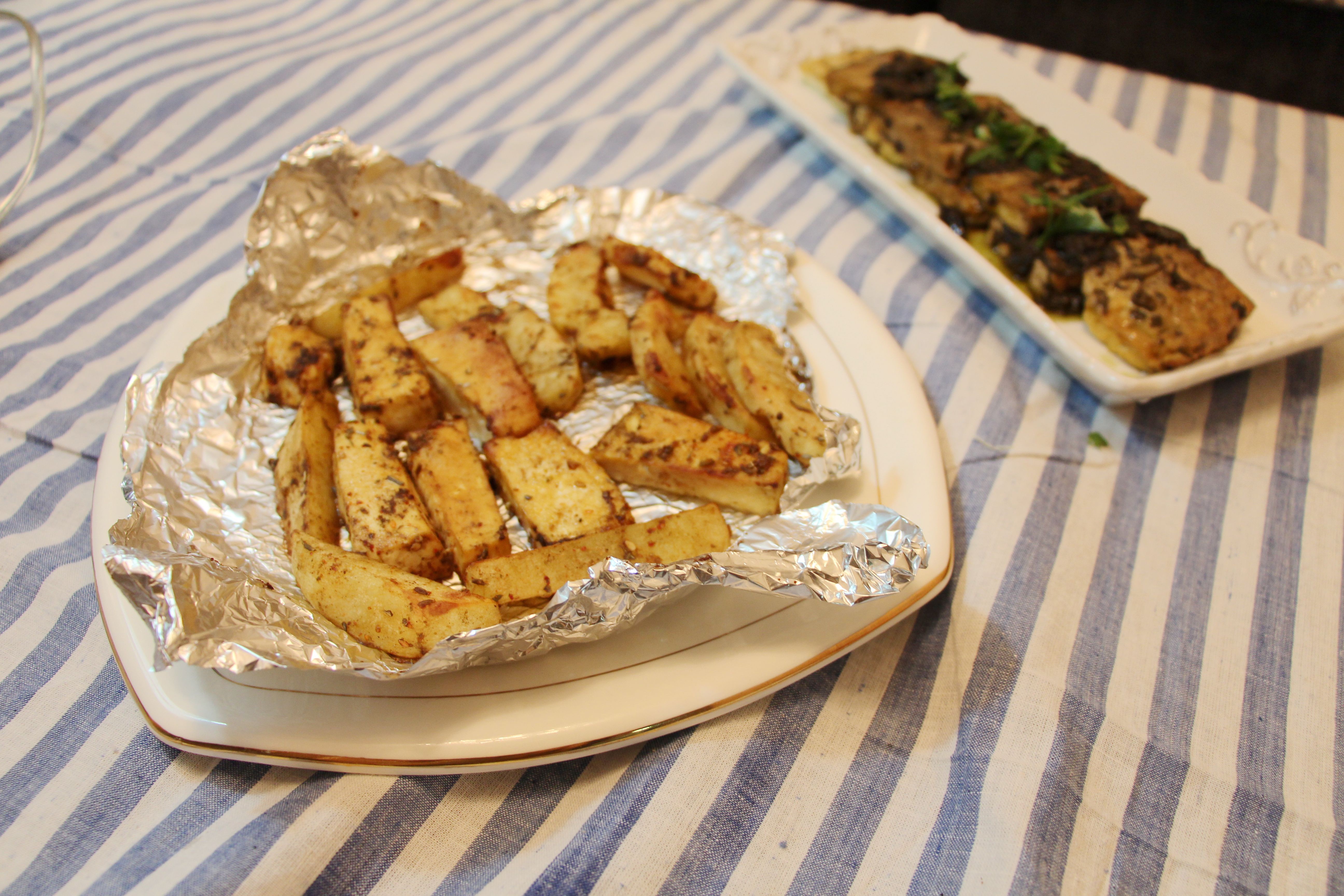 香草烤土豆和豆腐