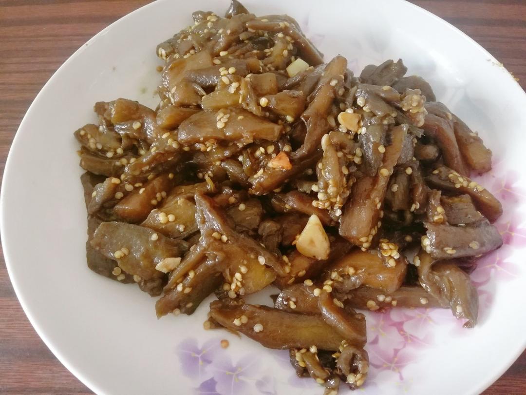 家常红烧茄子🍆，只要少量的油且下饭