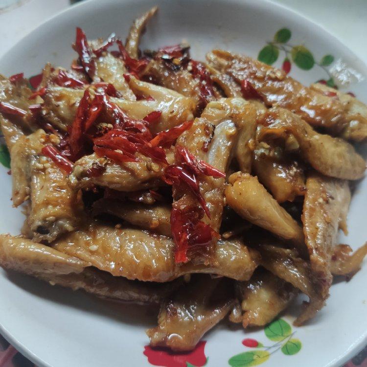 冷吃麻辣鸡尖