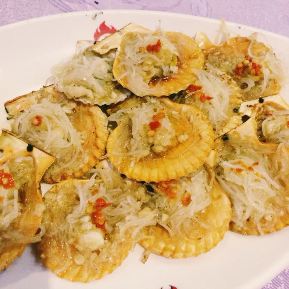 蒜蓉粉丝蒸扇贝
