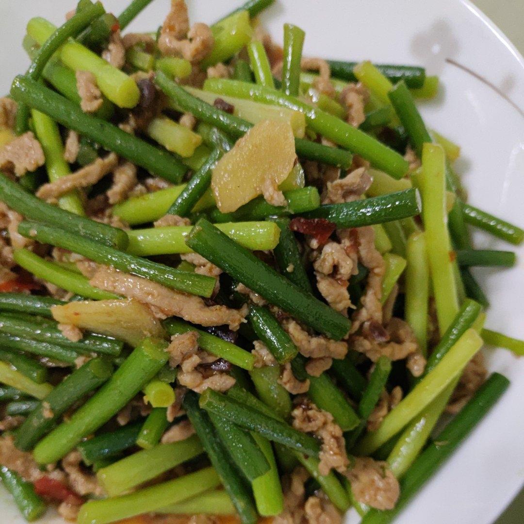 蒜薹炒肉丝