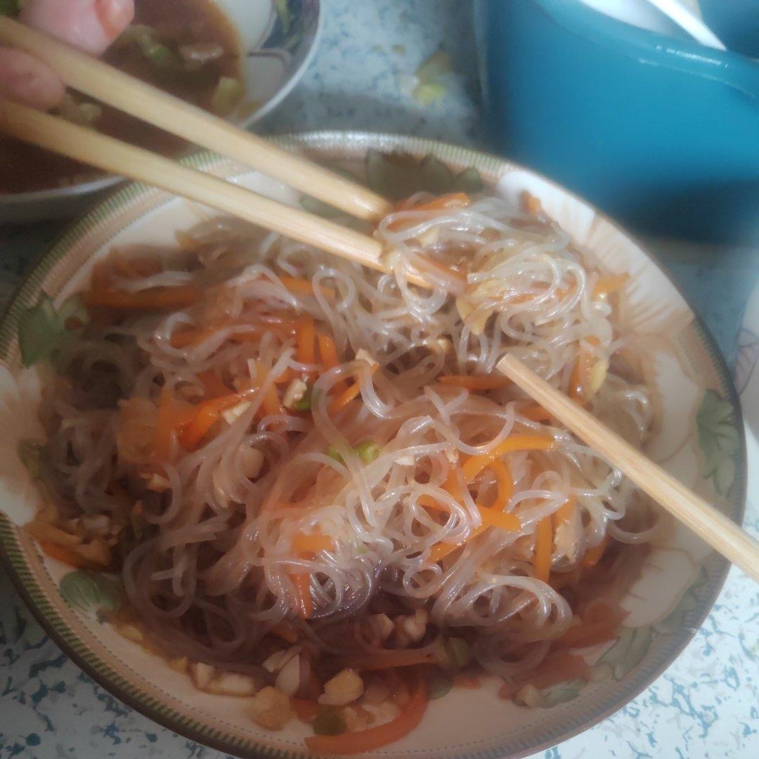 简易版凉拌粉丝
