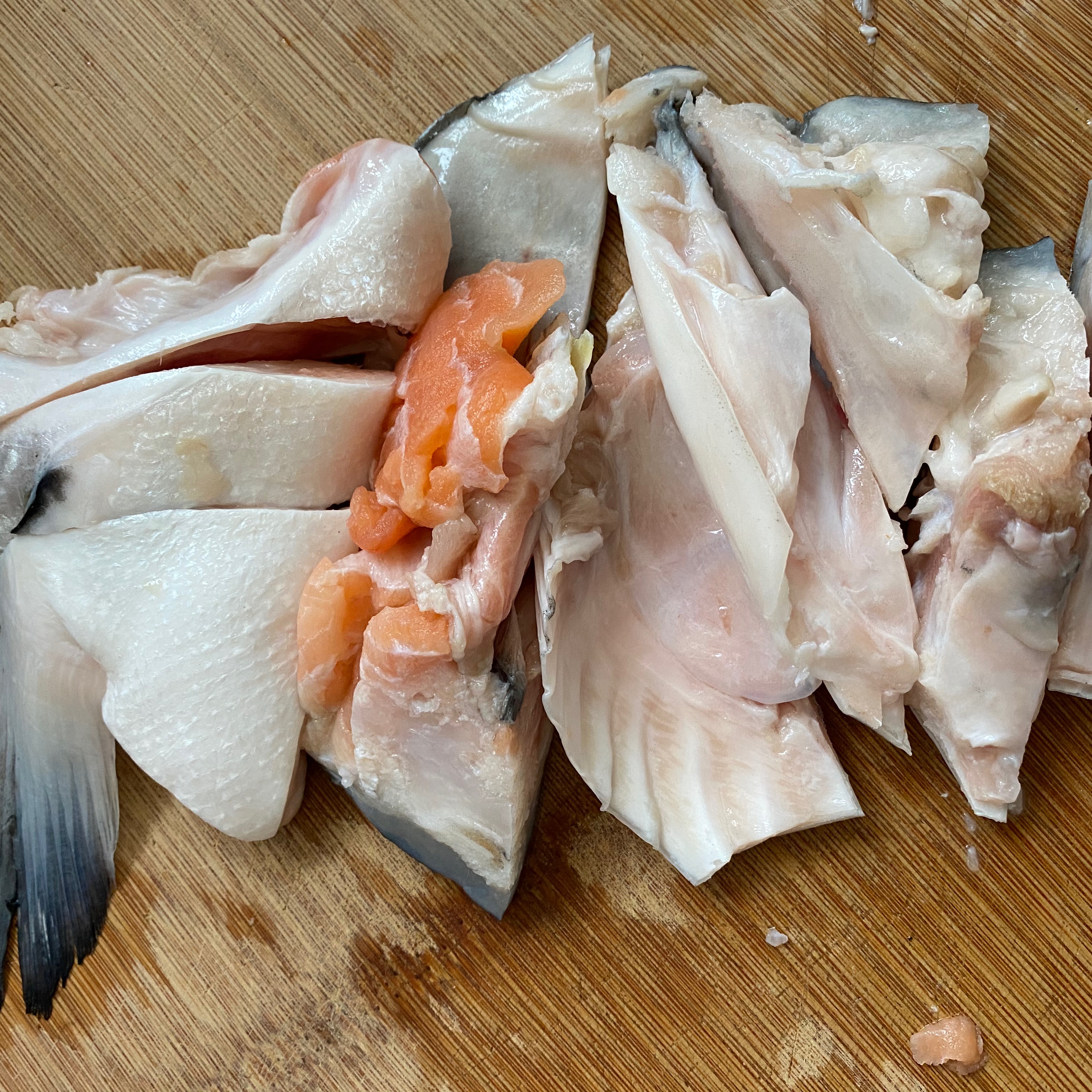 你要的下饭菜—生焗三文鱼头的做法 步骤1