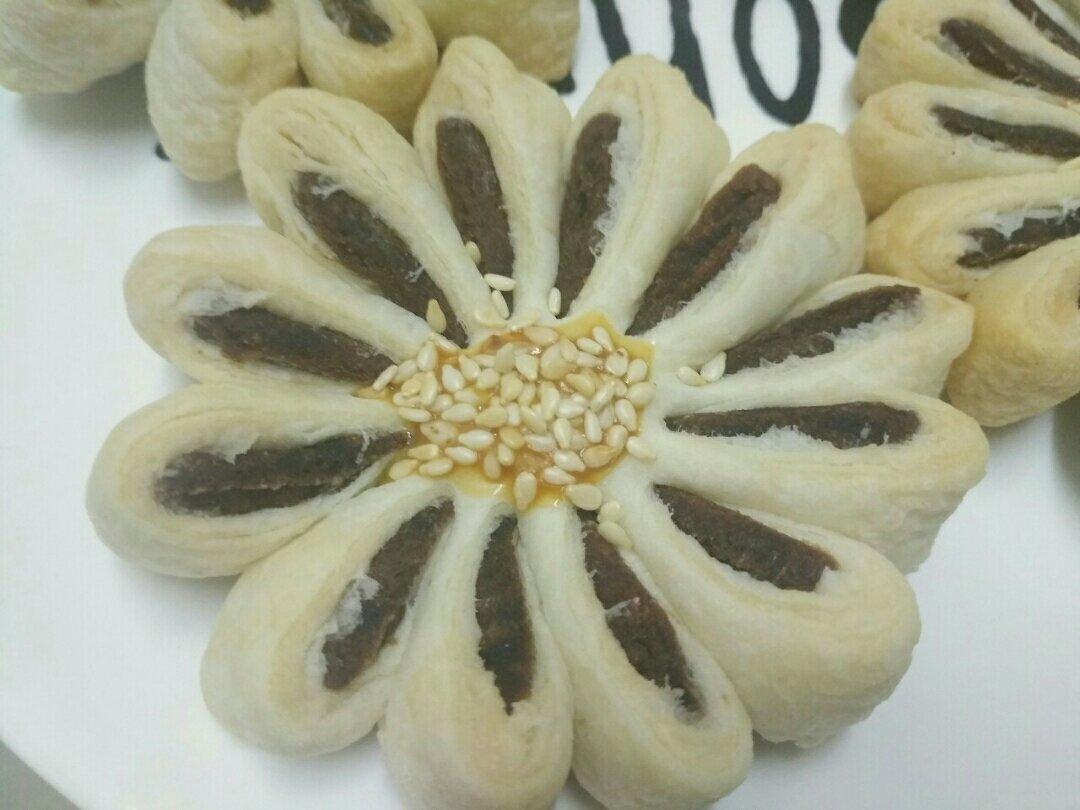 猪油版的各种酥（叉烧酥 紫荆花酥 菊花酥 元宝酥 ）