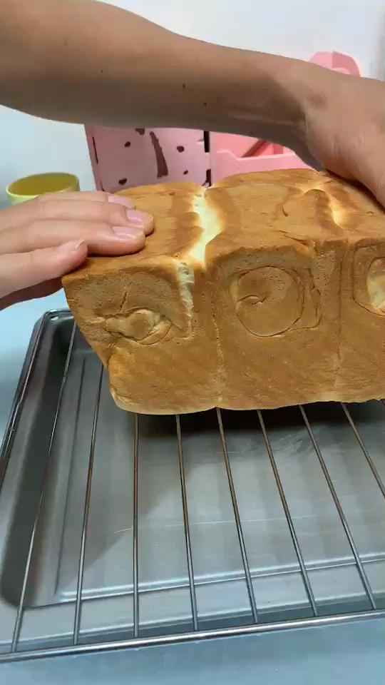 纯奶手撕吐司