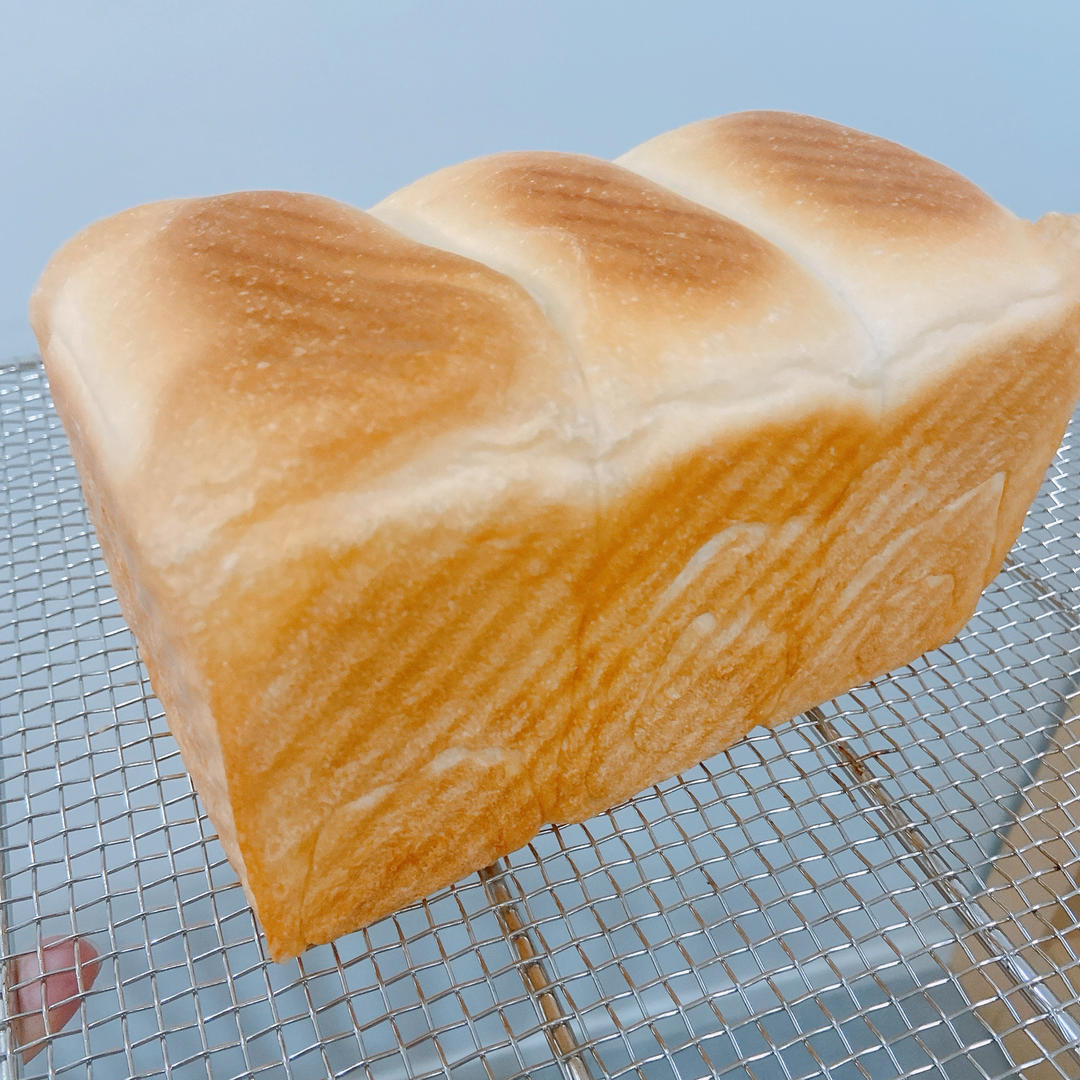 6%含糖量基础白吐司，怎么做都好吃。