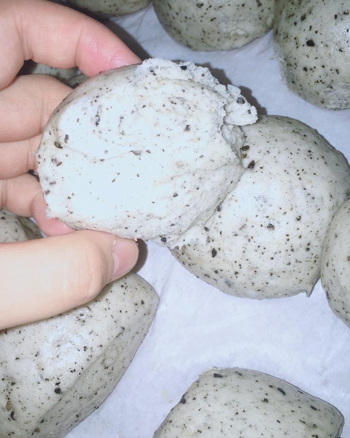 奶香黑芝麻刀切馒头