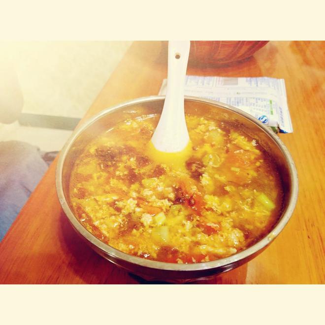玉米棒子 西红柿汤的做法