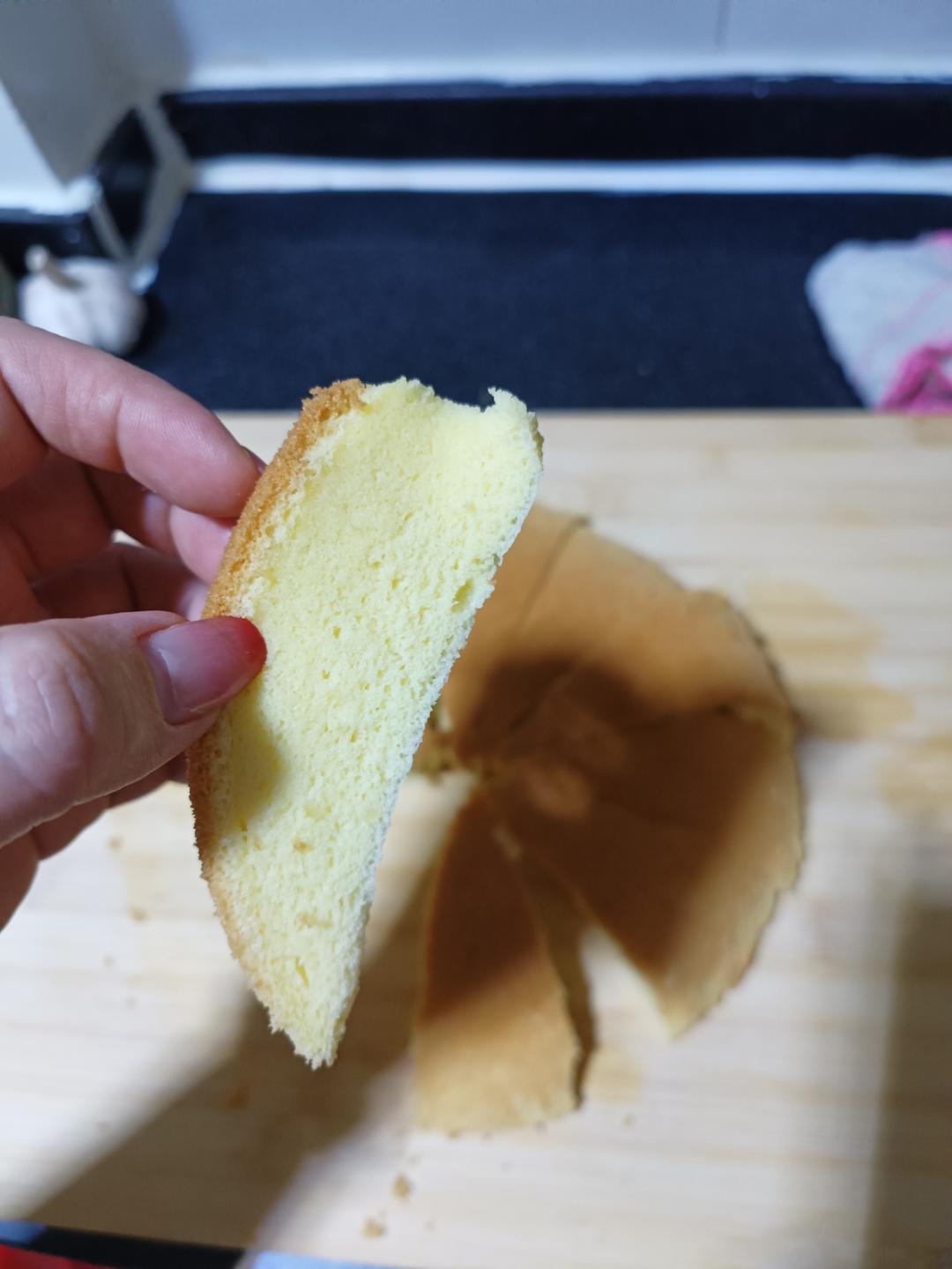 简单的电饭锅蛋糕(不用秤版)