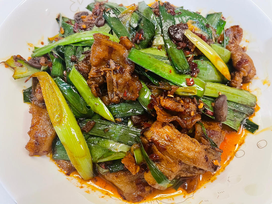懒人快手菜【酱爆五花肉】香辣解馋