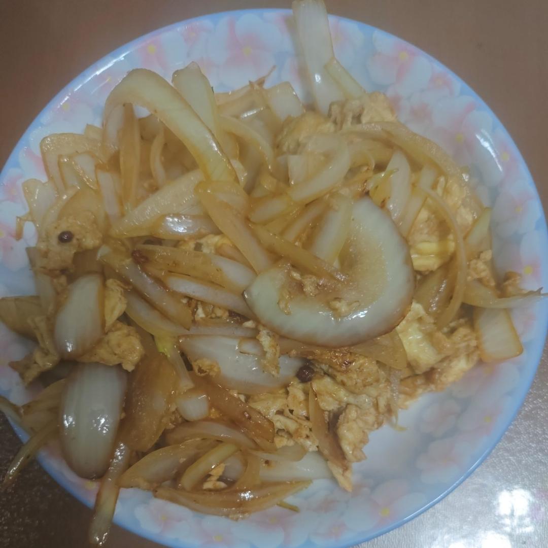 洋葱炒鸡蛋