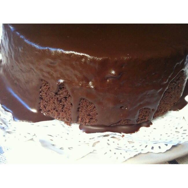 淋酱巧克力蛋糕（无油无粉无糖）