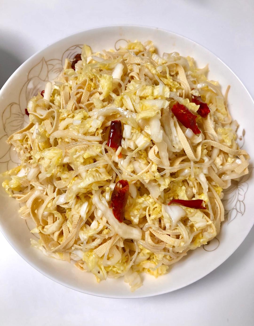 纯素食凉拌菜(白菜粉丝干豆腐)的做法
