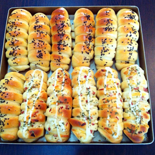 毛毛虫肉松面包