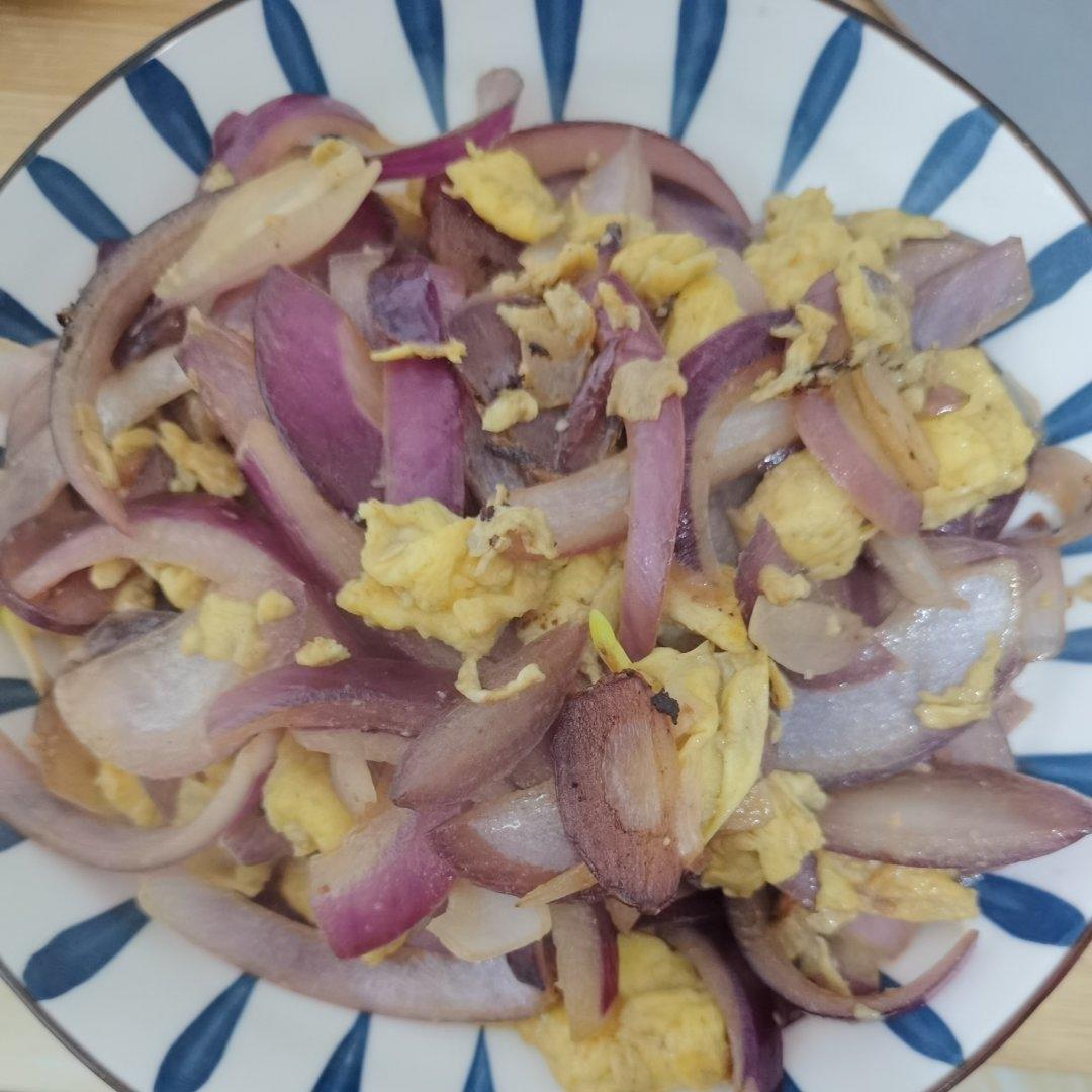 降压防癌的好食材  洋葱炒鸡蛋