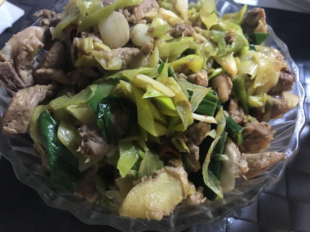 大葱炒猪肉的做法