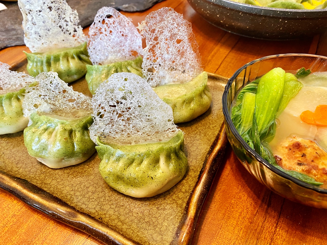 冰花蕾丝煎饺