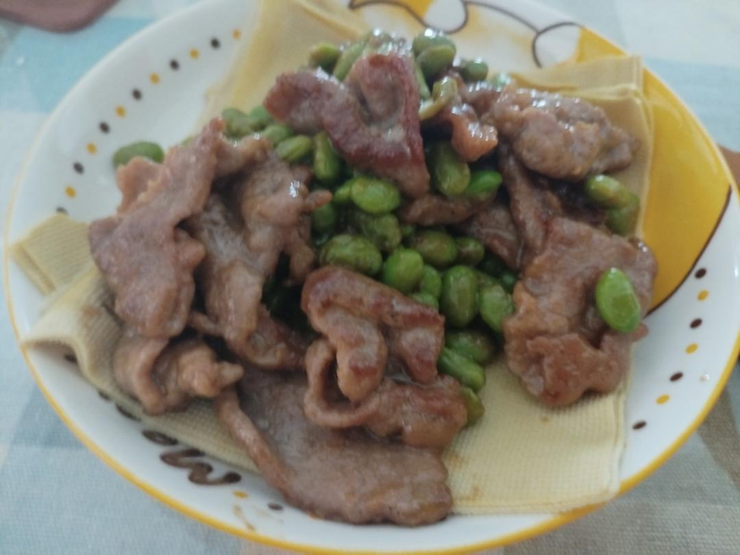 72.毛豆炒嫩牛肉【羊小姐de午餐】的做法 步骤6