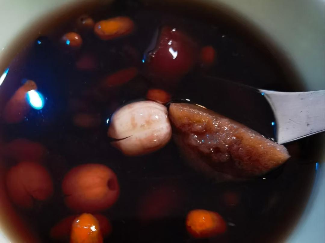 养肝水·黑豆枸杞莲子茶「膳食养生」