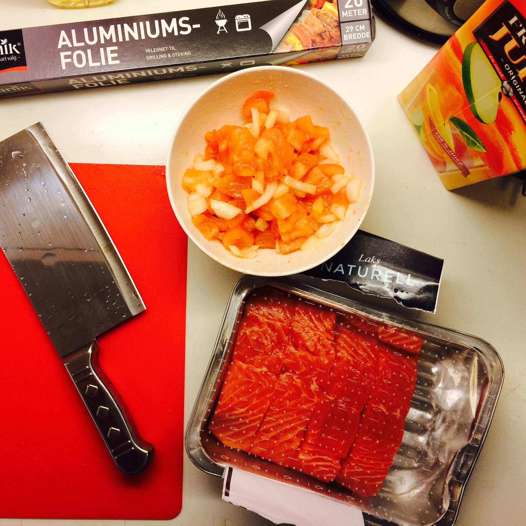 锡纸烤三文鱼  （Salmon Baked in Foil）