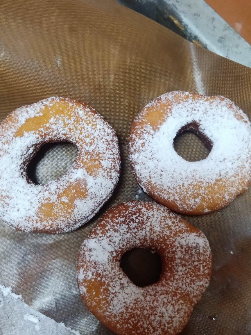 免烤箱！松软可口！一次成功的香甜甜甜圈
