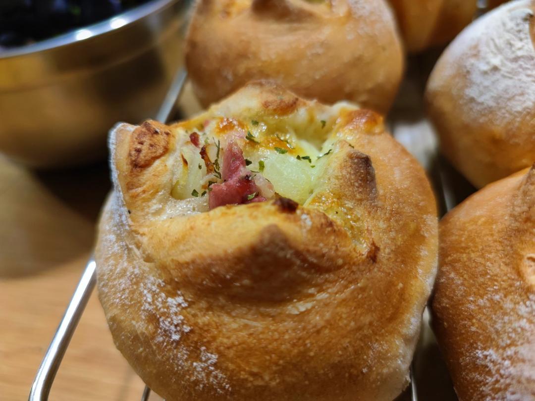 全麦芝士熔岩面包