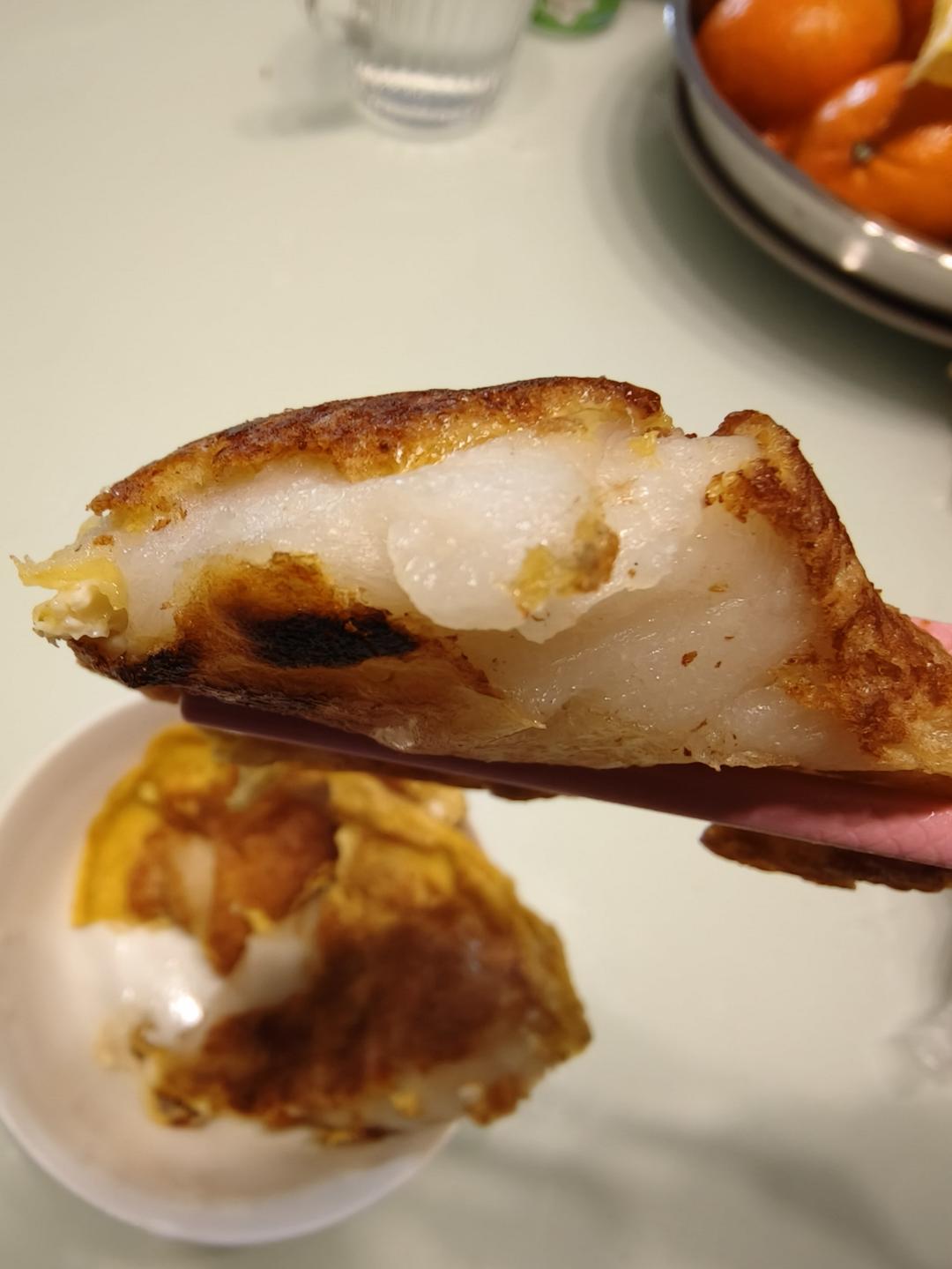 鸡蛋剁辣椒煎糍粑