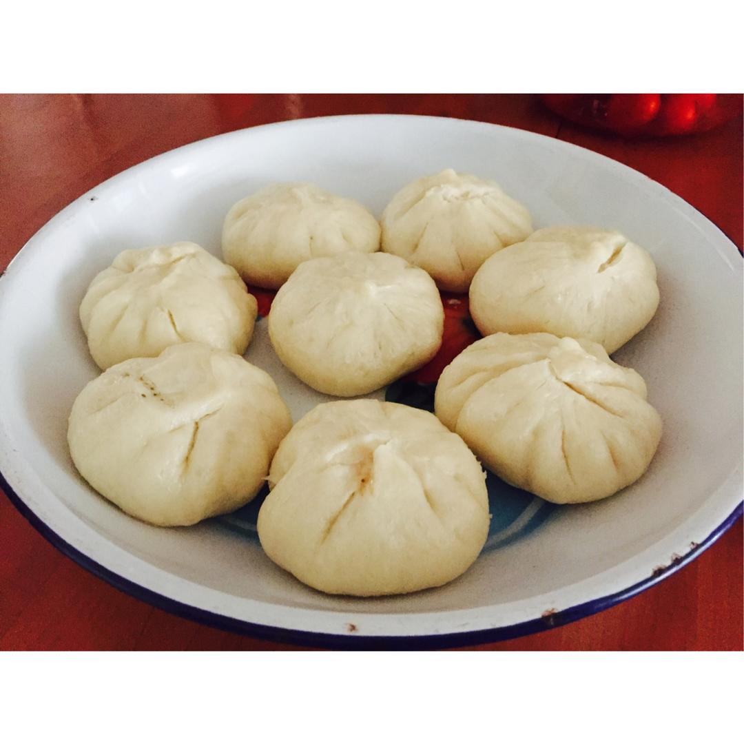 香菇肉包子
