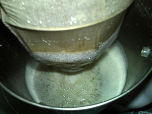 燕麦黑黄豆浆的做法 步骤12