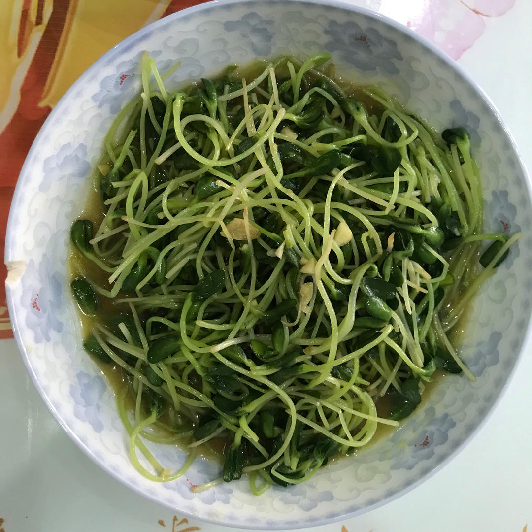 清炒豆苗