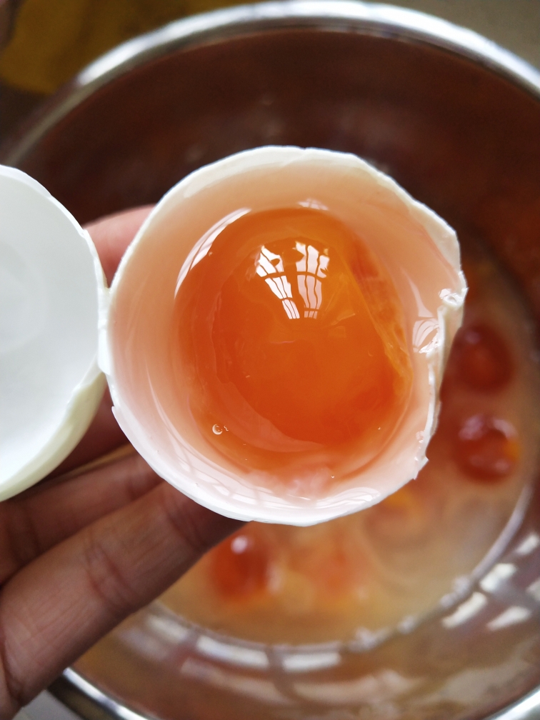 高颜值彩色蛋黄酥的做法 步骤2