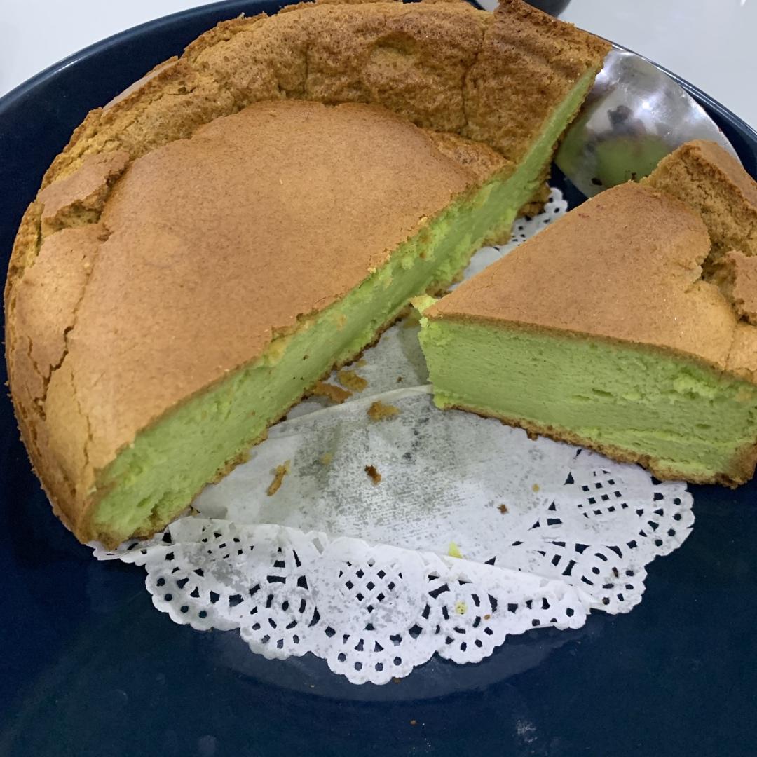 乐葵8寸菠菜戚风蛋糕