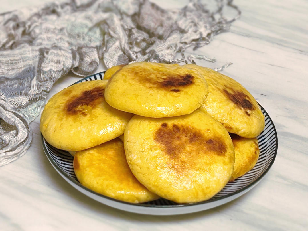 东北贴饼子、玉米饼