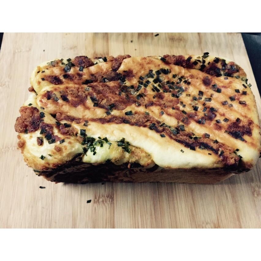 香葱肉松手撕吐司