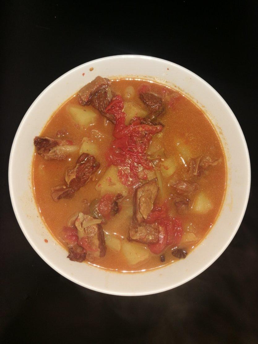 番茄炖牛腩