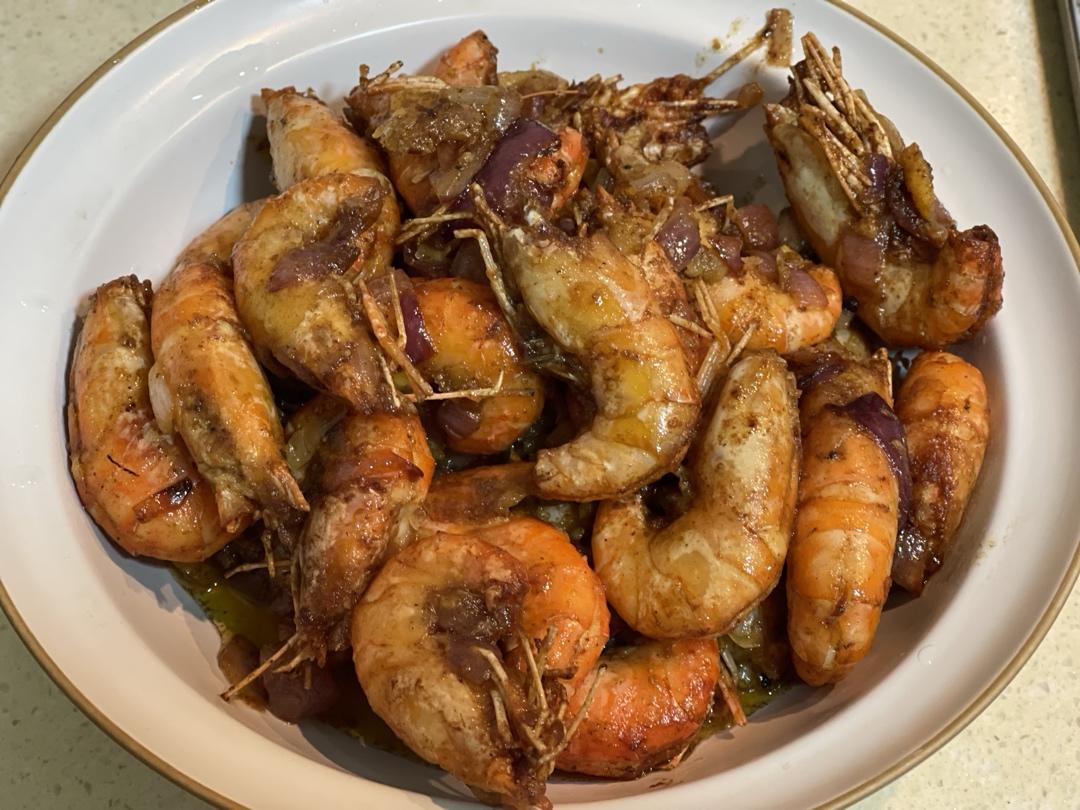 大排档吃过就忘不了的吮指奶油罗氏虾