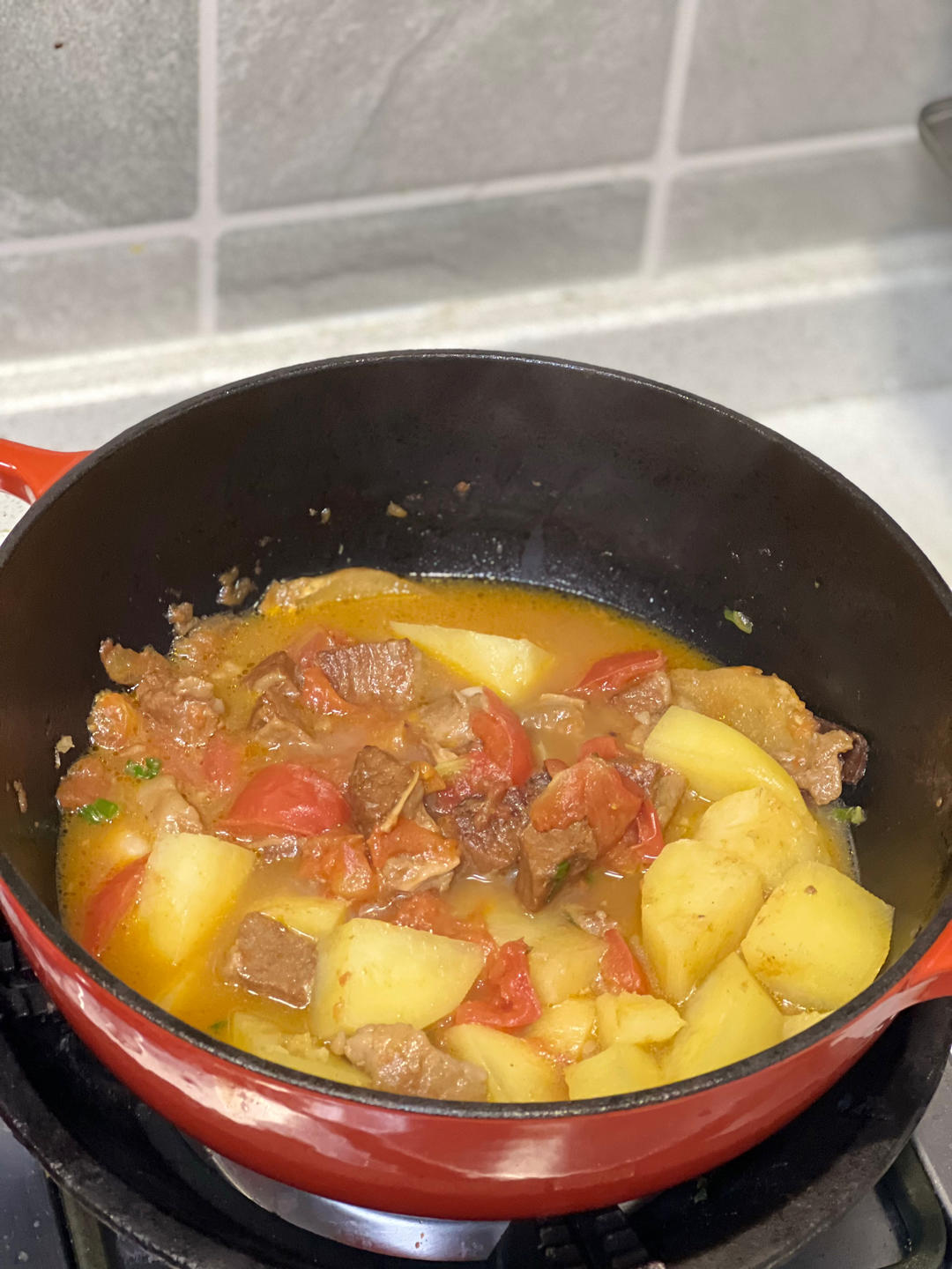 土豆番茄牛腩汤