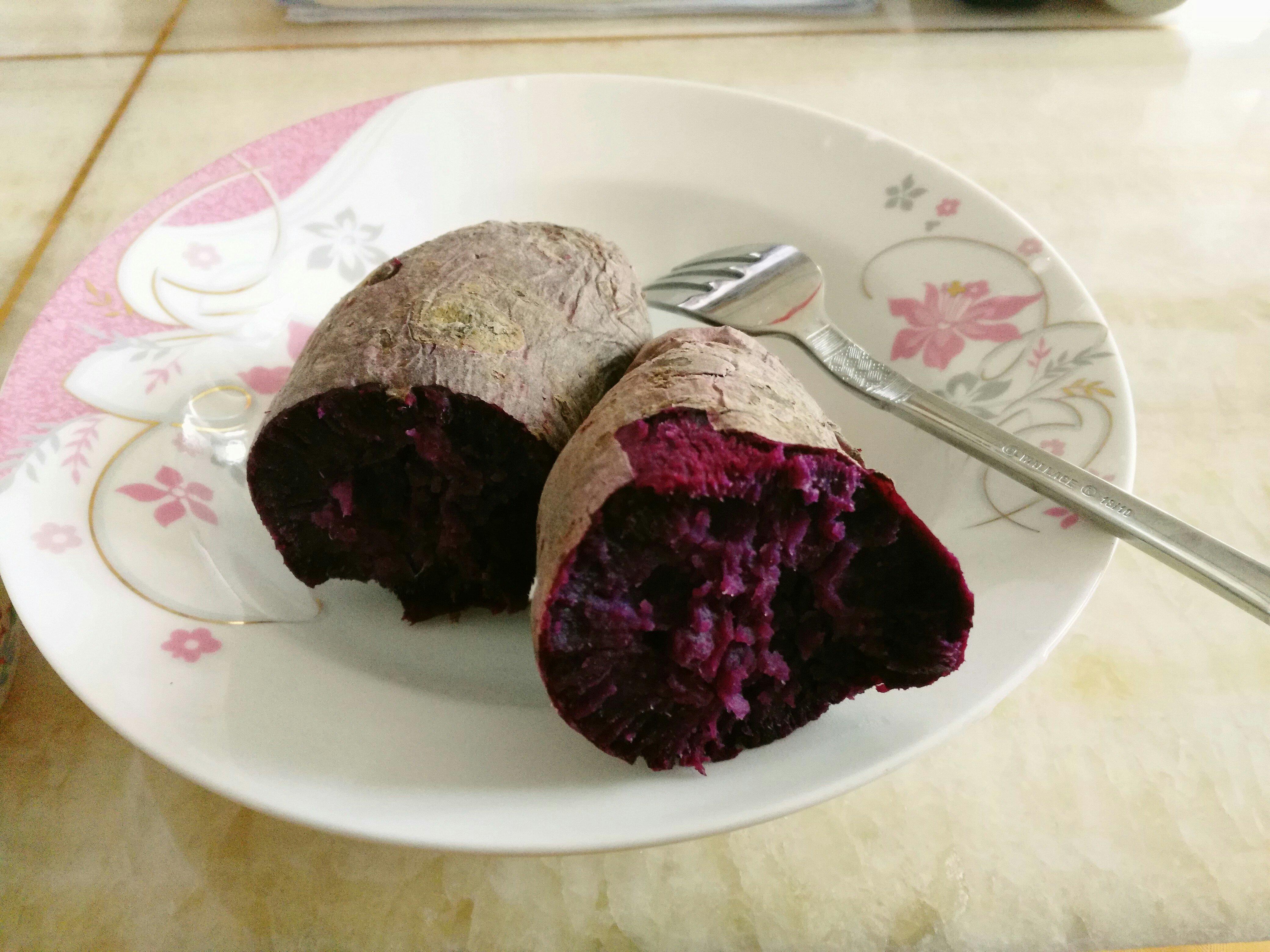 微波炉烤紫薯的做法