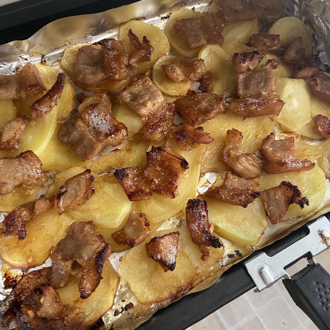 烤箱版土豆烤五花肉